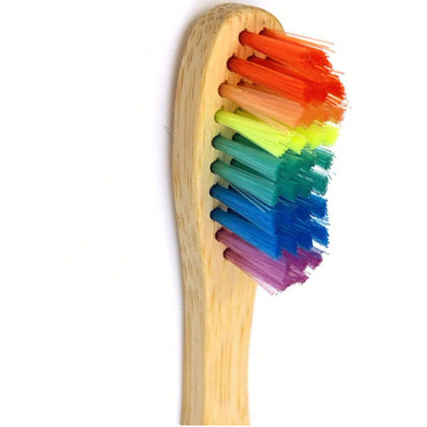 Humble Brush Бамбуковая мягкая зубная щетка Rainbow